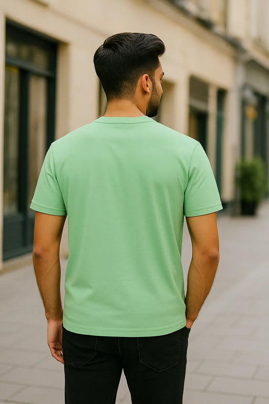 💚 Fresh Look embroidered Ovis logo Unisex T-Shirt